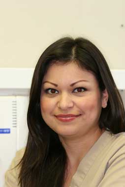 Bulverde Dentist Assistant